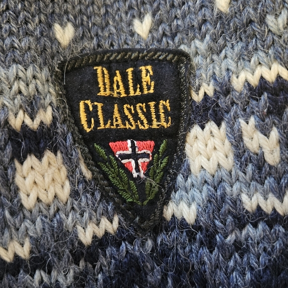 Vintage Dale of Norway Sweater Blue Wool Crew Men's Medium - Picture 4 of 11